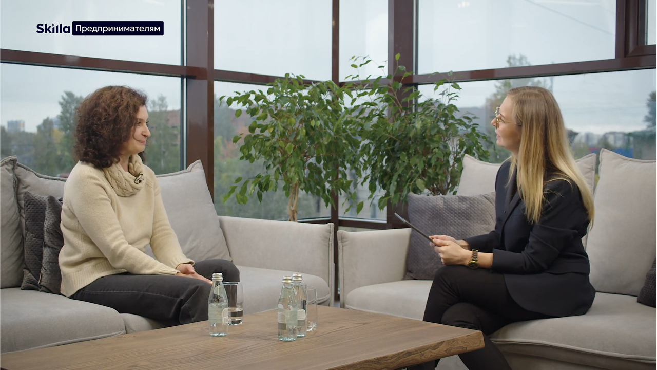 Воспроизвести видео